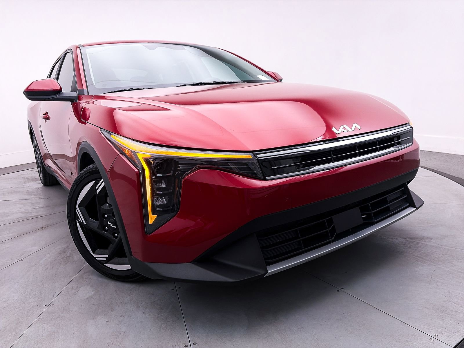 Certified 2025 Kia K4 EX image 7