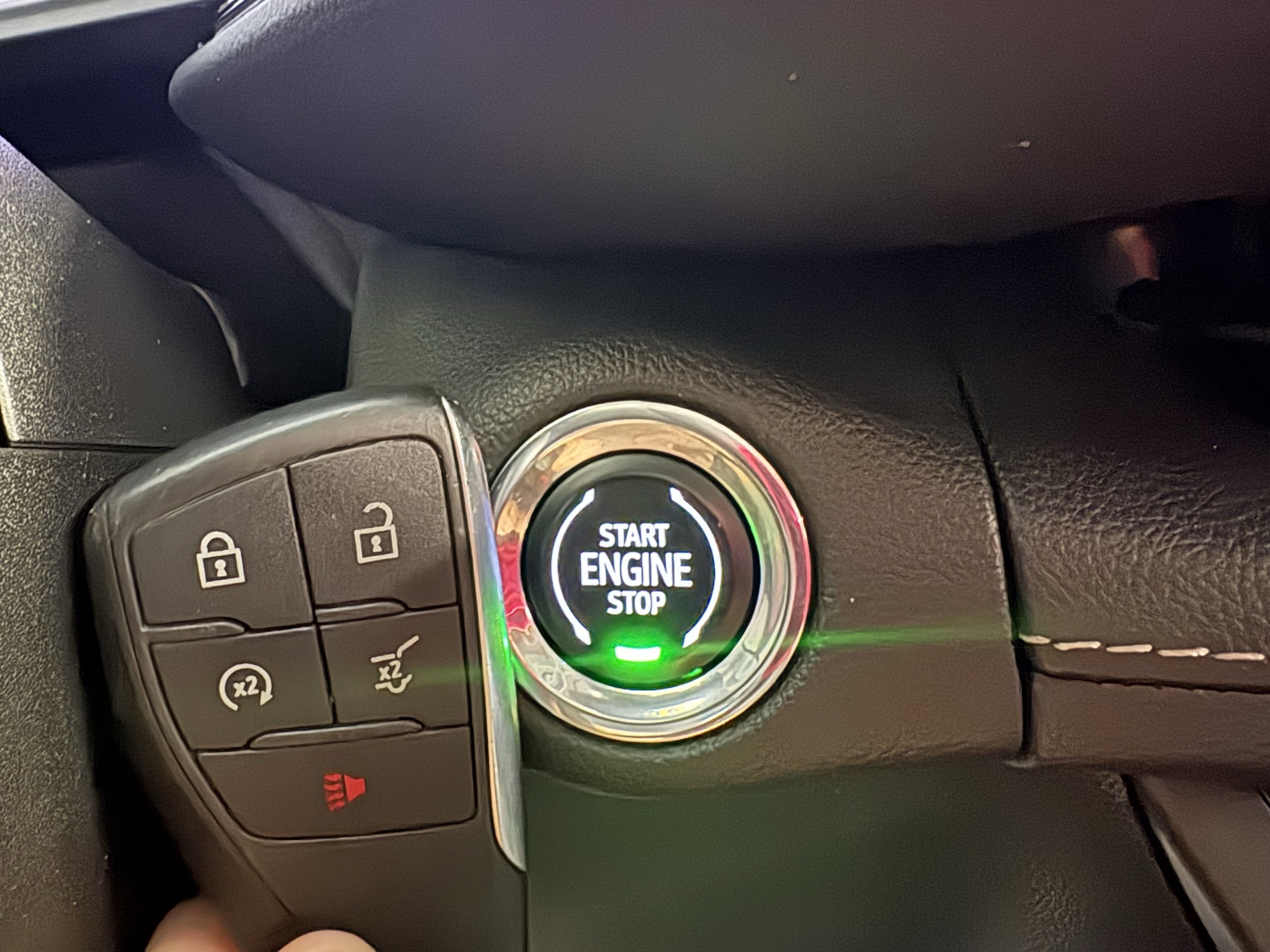 Used 2022 Buick Envision Avenir w/ Technology Package II AWD/4WD image 27