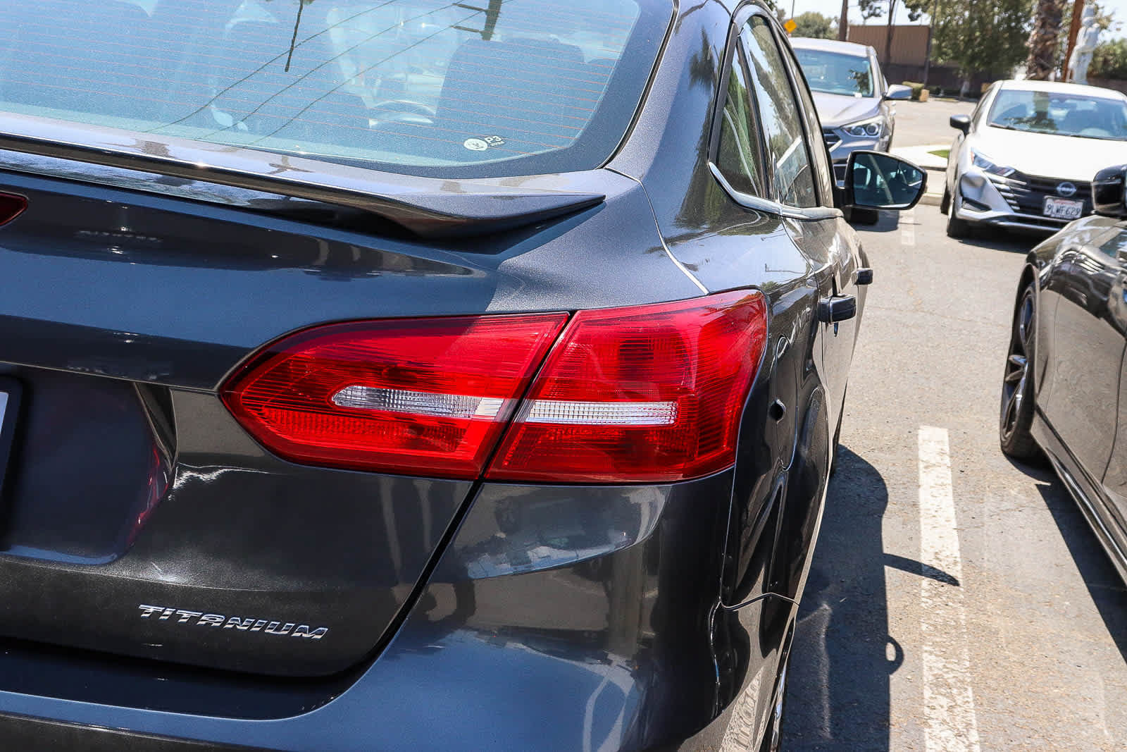Used 2017 Ford Focus Titanium FWD image 18