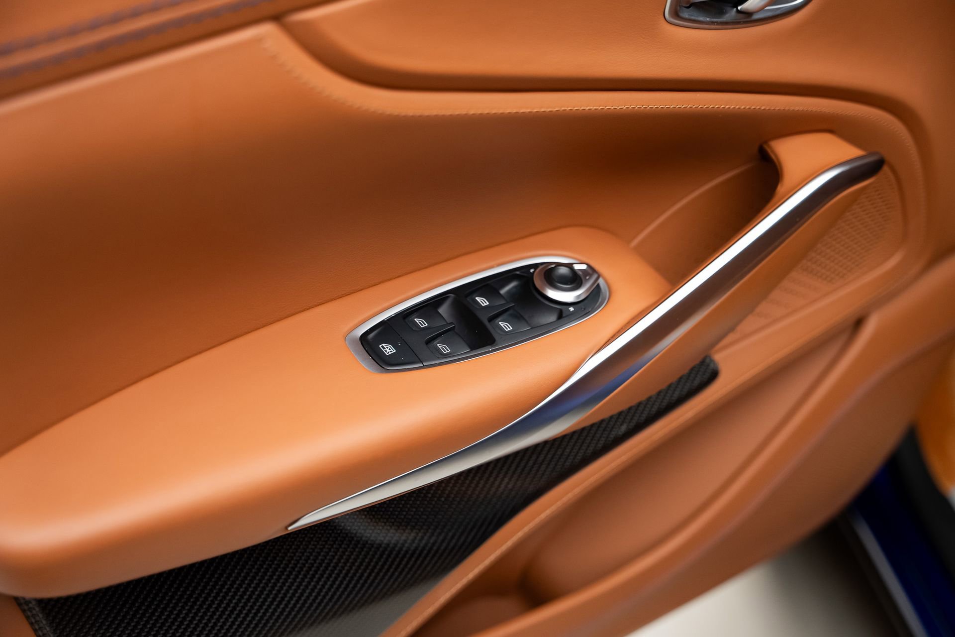Used 2023 Aston Martin DBX 707 AWD/4WD image 58