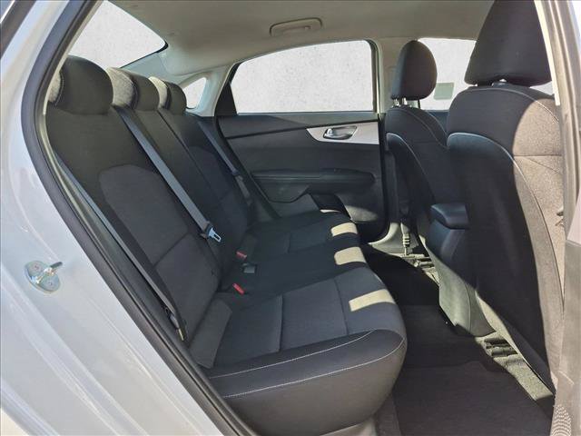 Used 2023 Kia Forte LXS w/ LXS Technology Package FWD image 19