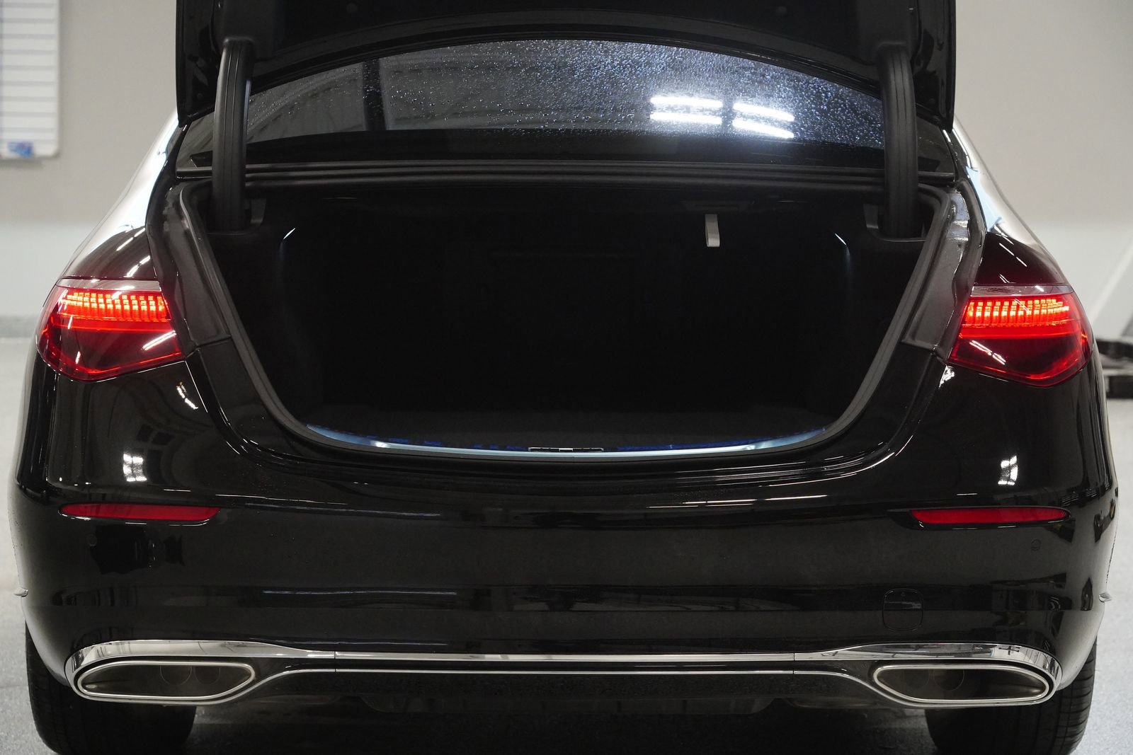 Certified 2024 Mercedes-Benz S 580e 4MATIC Sedan image 30