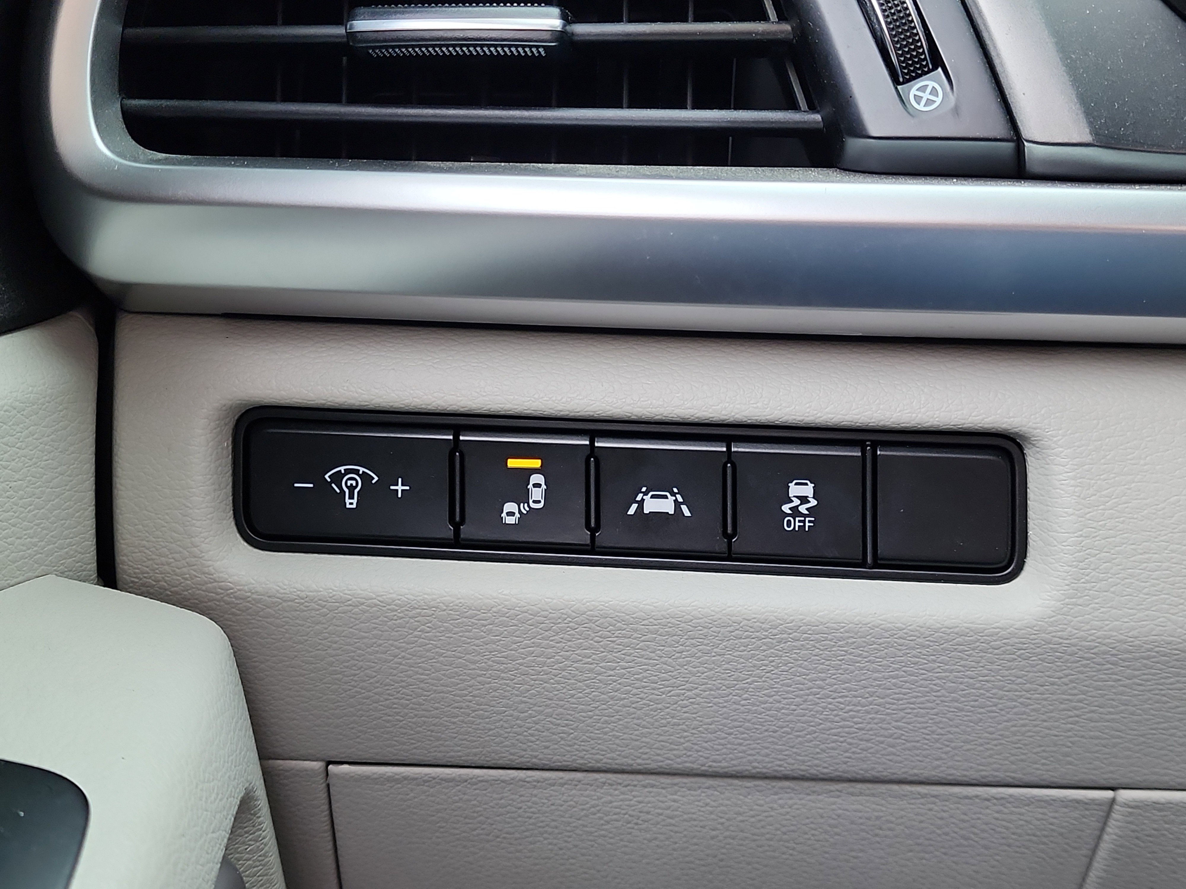 Used 2021 Kia Telluride S image 28