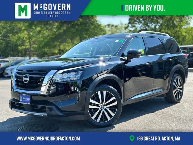Used 2024 Nissan Pathfinder Platinum
