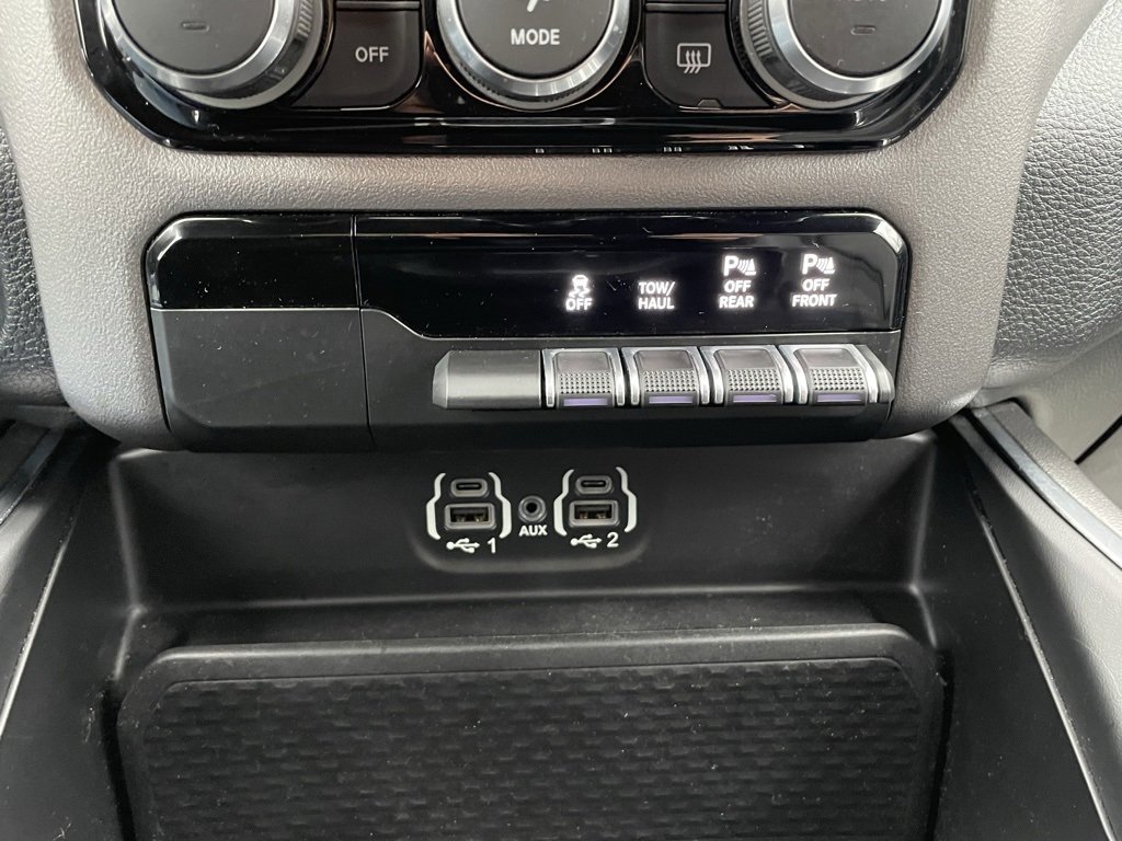 Used 2020 RAM 1500 Laramie w/ Sport Appearance Package image 41