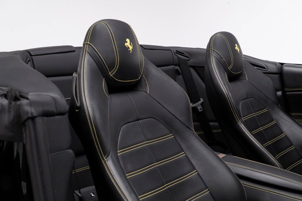 Used 2017 Ferrari California T image 37