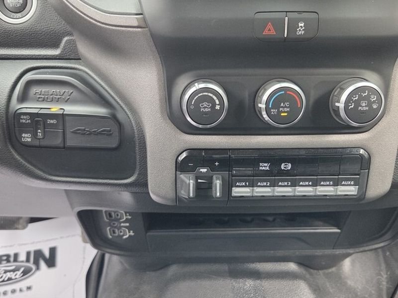 Used 2020 RAM 3500 Tradesman AWD/4WD image 22