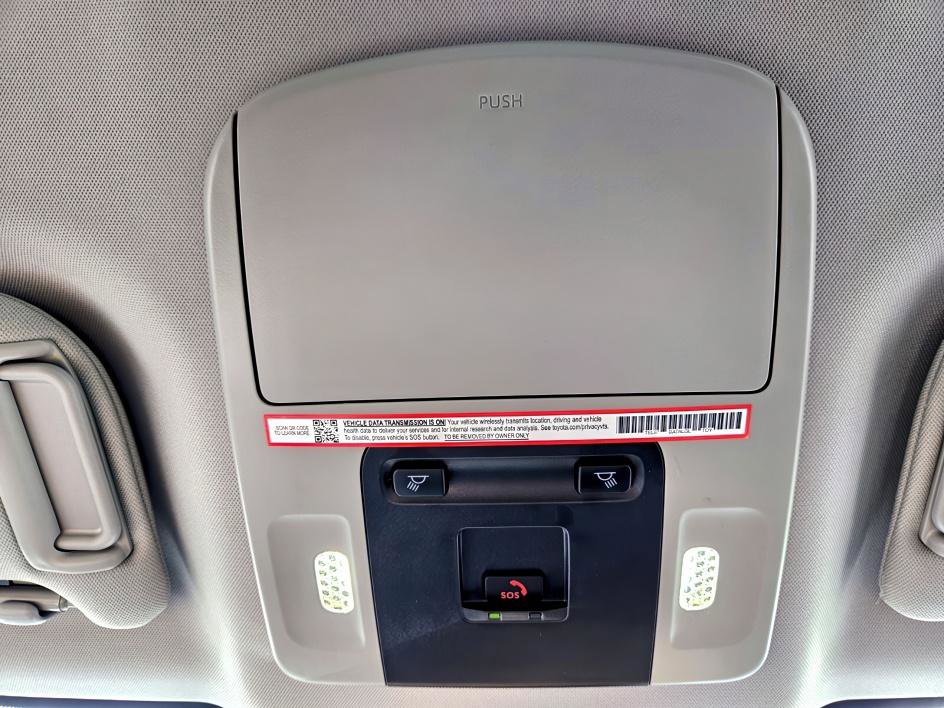 Used 2025 Toyota Camry LE image 22