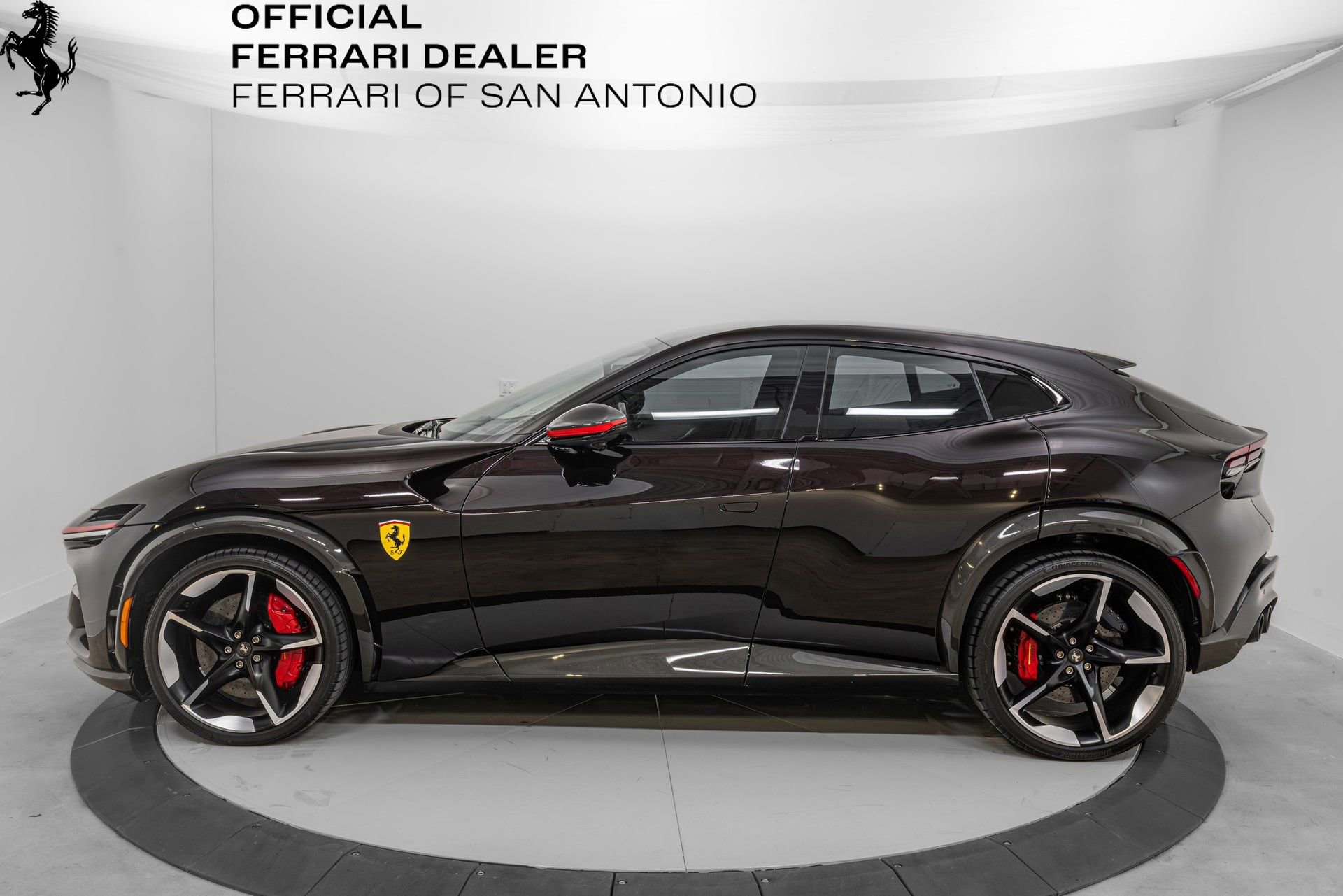 Certified 2024 Ferrari Purosangue AWD/4WD image 3