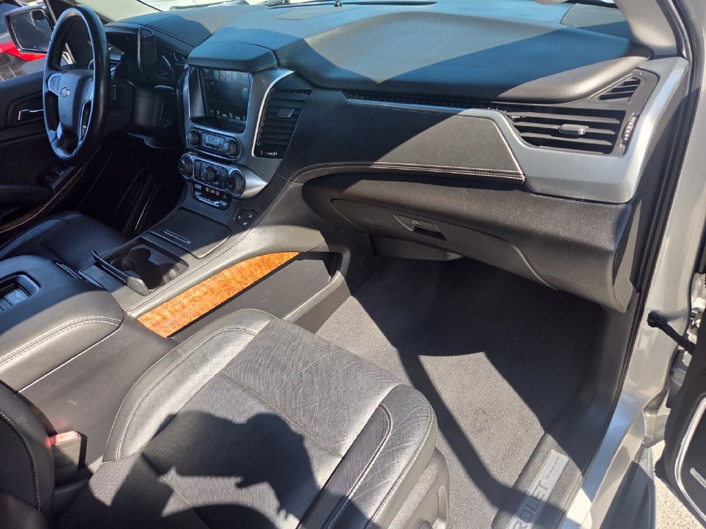 Used 2019 Chevrolet Tahoe Premier RWD image 18