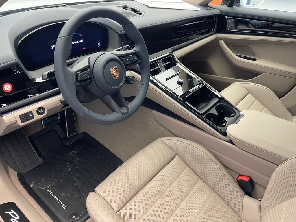 New 2026 Porsche Panamera 4 AWD/4WD image 4