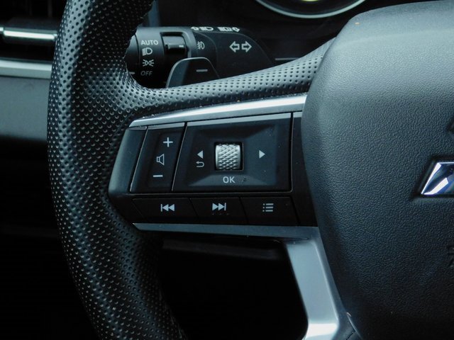 Used 2024 Mitsubishi Outlander SE image 20