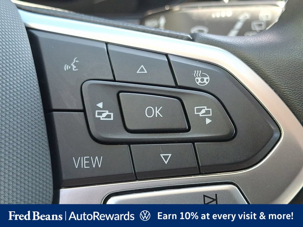 Certified 2023 Volkswagen Taos SEL AWD/4WD image 29