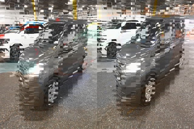 Used 2017 Ford Transit Connect XL image 1