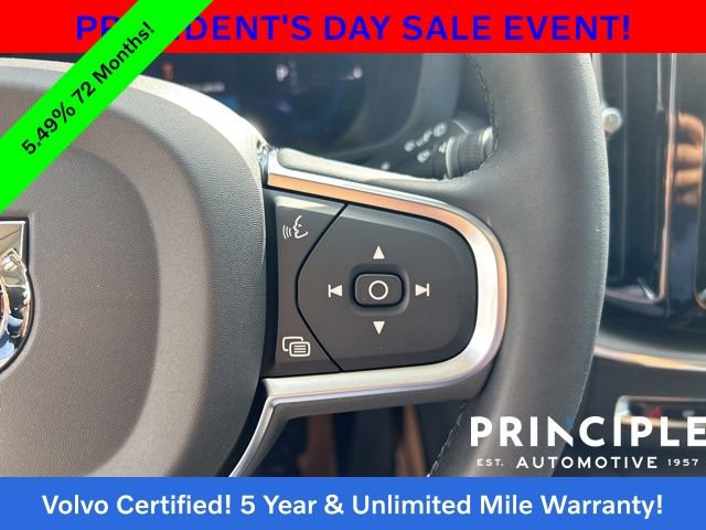 Certified 2025 Volvo XC60 T8 Core image 20