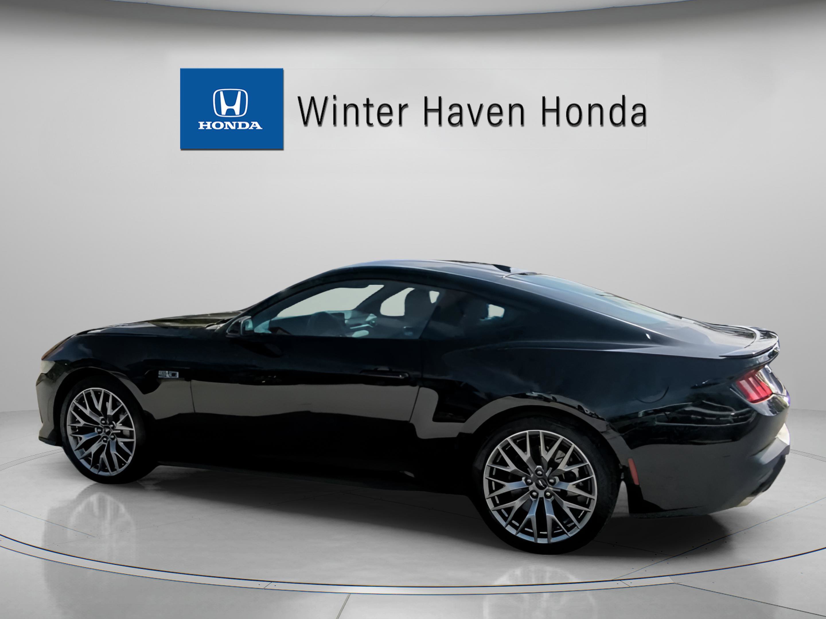 Used 2025 Ford Mustang GT Premium image 19