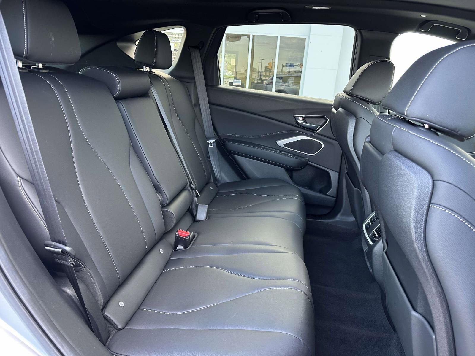 Certified 2025 Acura RDX SH-AWD image 11