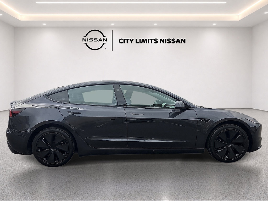 Used 2024 Tesla Model 3 Standard Range RWD image 6