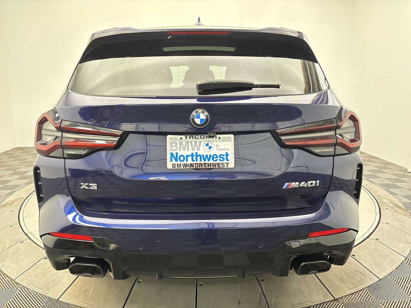 Used 2023 BMW X3 M40i w/ Shadowloine Package AWD/4WD image 15