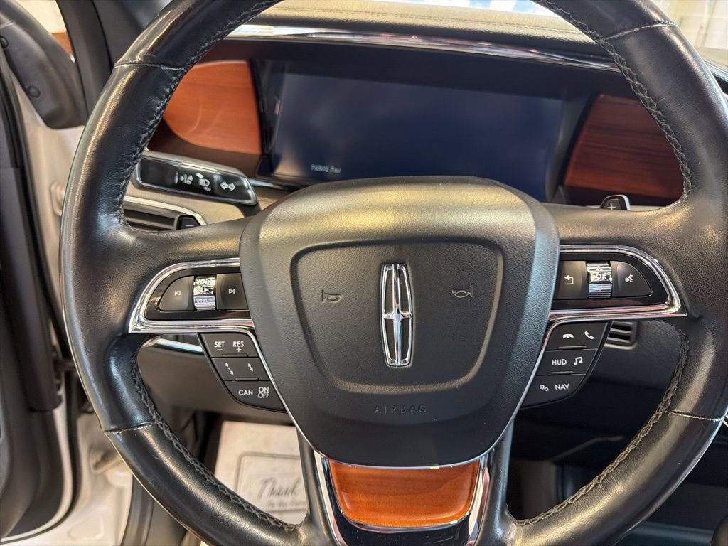 Used 2019 Lincoln Navigator L Reserve image 31