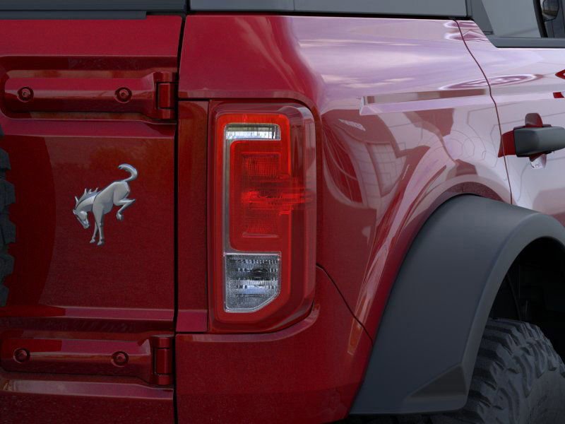 New 2025 Ford Bronco 4-Door w/ Sasquatch Package image 24
