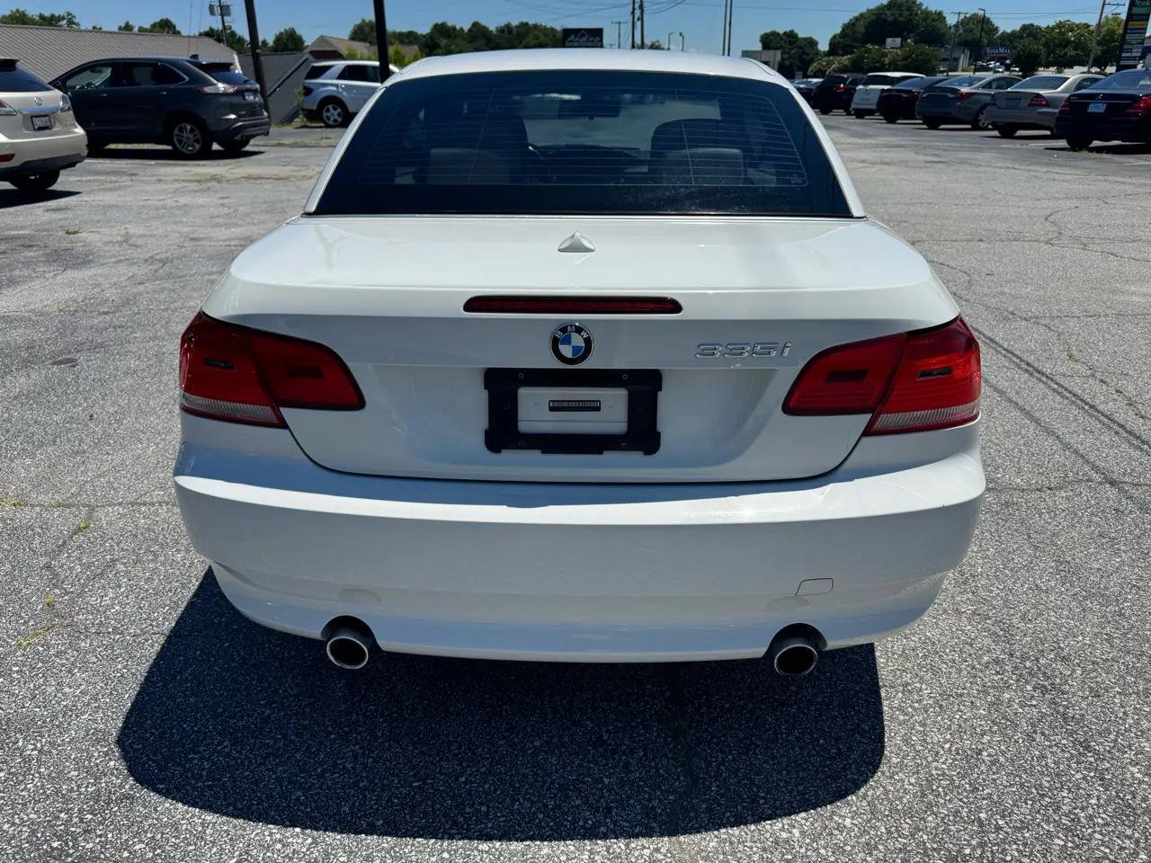 Used 2010 BMW 335i Convertible RWD image 12