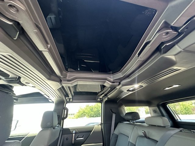 New 2025 GMC Hummer EV 2X image 27