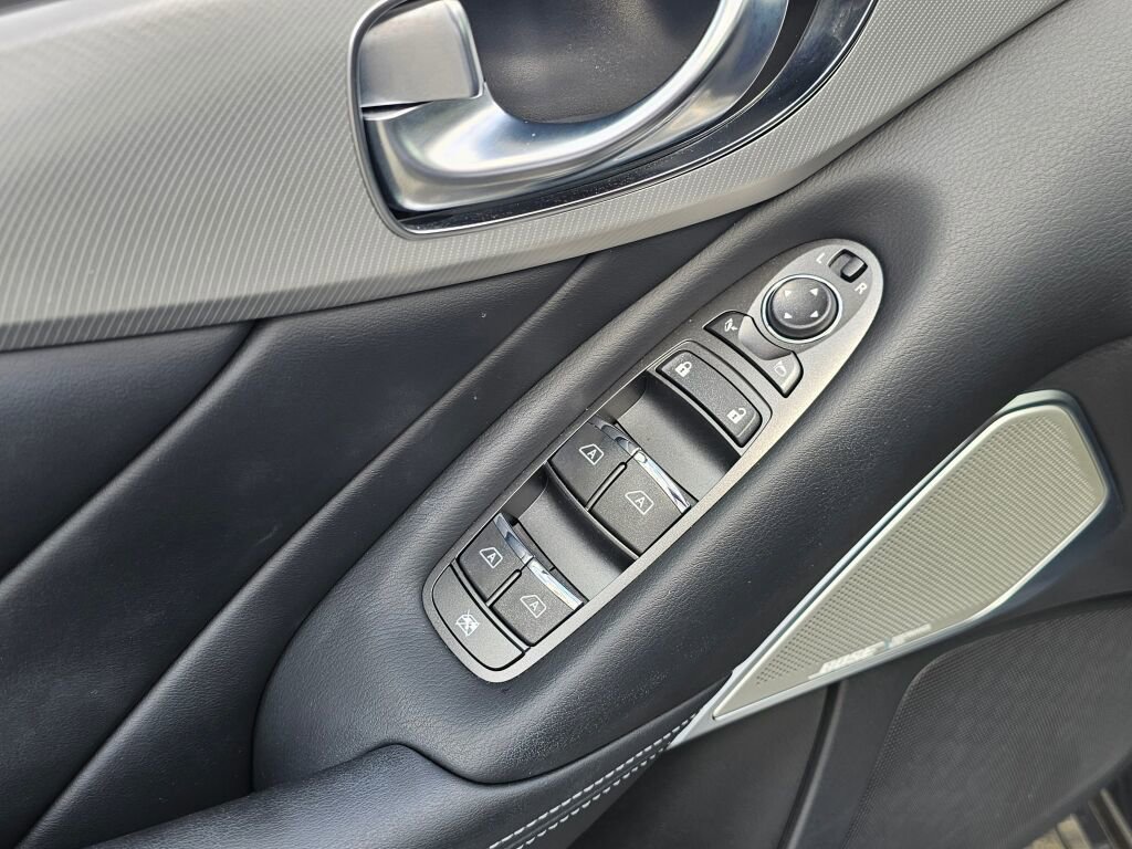 Used 2023 INFINITI Q50 Luxe w/ Cargo Package image 27