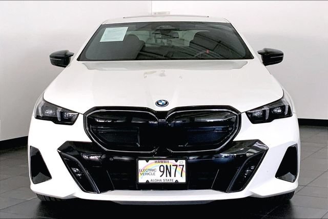 Used 2024 BMW i5 M60 w/ Premium Package AWD/4WD image 3