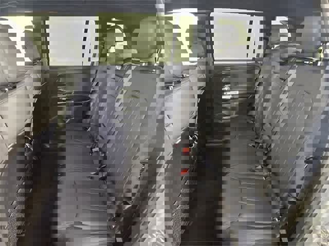 Certified 2025 Mercedes-Benz GLB 250 4MATIC image 19