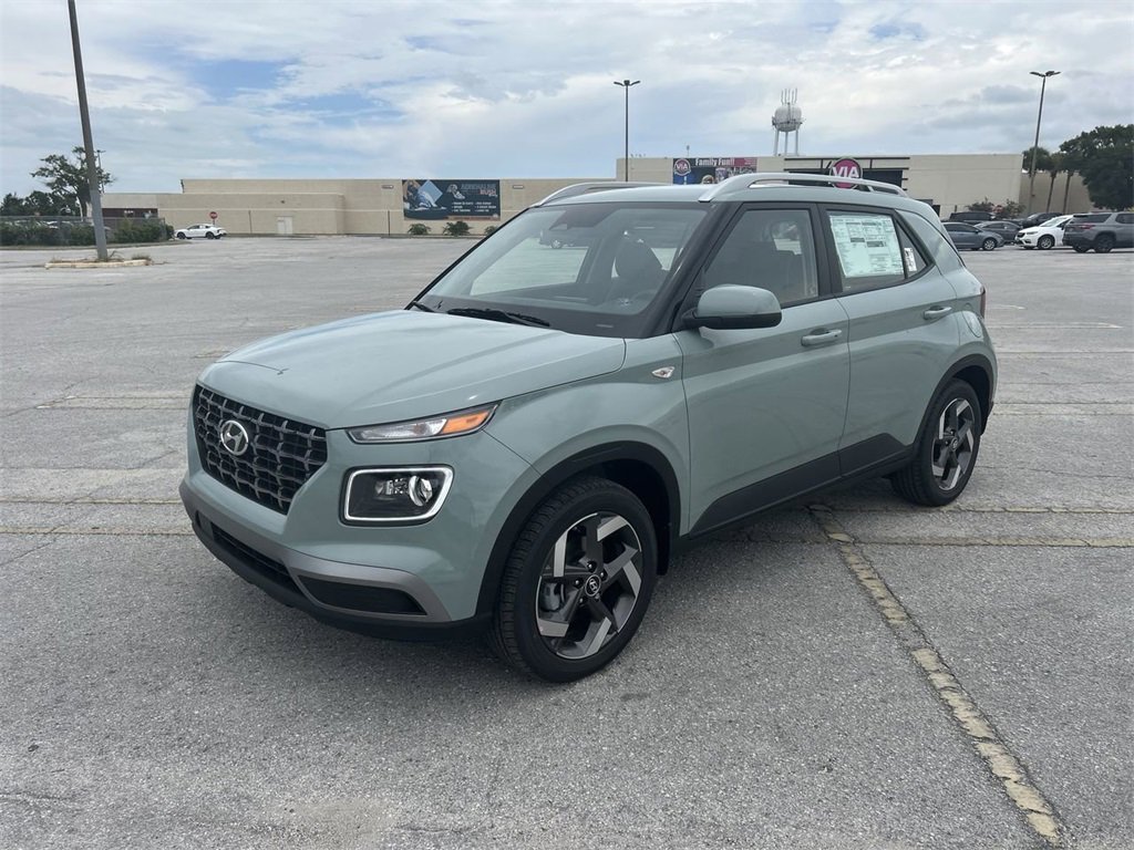 New 2025 Hyundai Venue Limited image 15