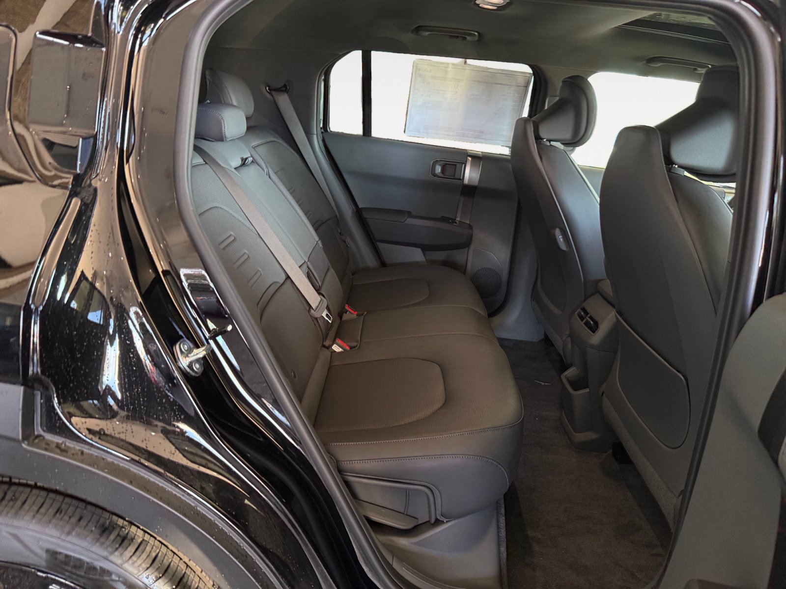 New 2027 Kia EV3 Land FWD image 18