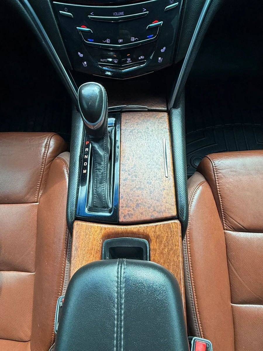 Used 2015 Cadillac XTS Luxury AWD/4WD image 28