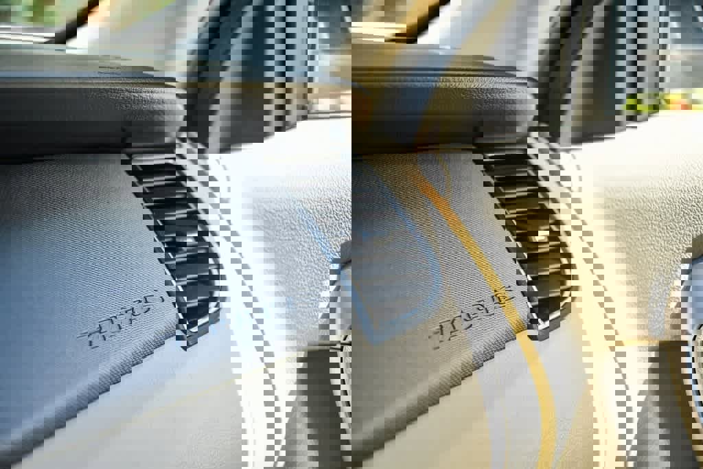 Used 2013 Ford Taurus SE image 25