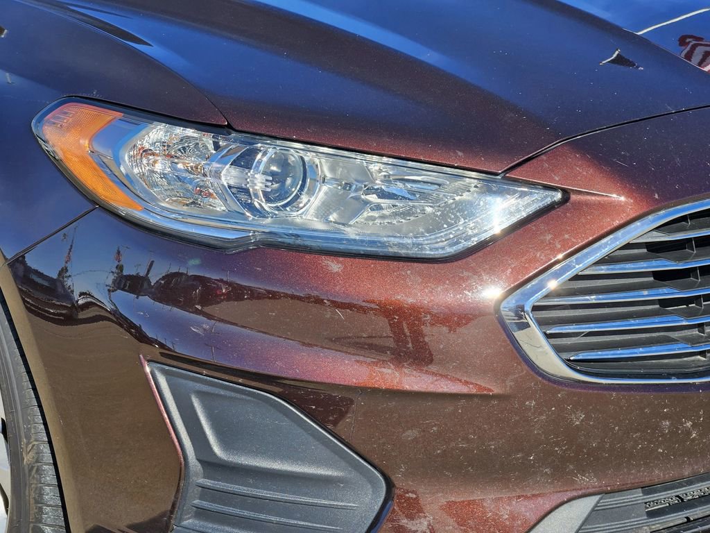 Used 2019 Ford Fusion SE image 10
