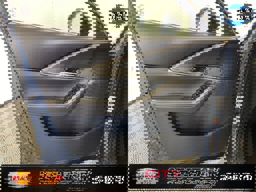 Used 2024 MAZDA CX-30 AWD 2.5 S w/ Preferred Package image 12