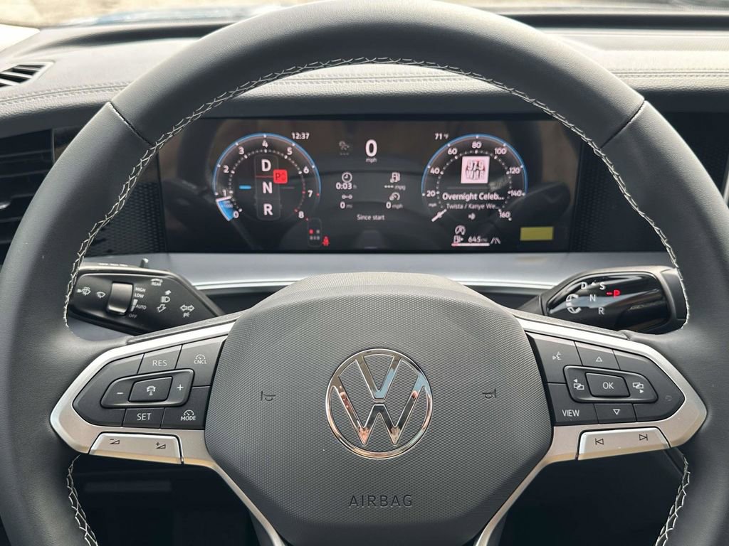 New 2026 Volkswagen Tiguan SE image 17