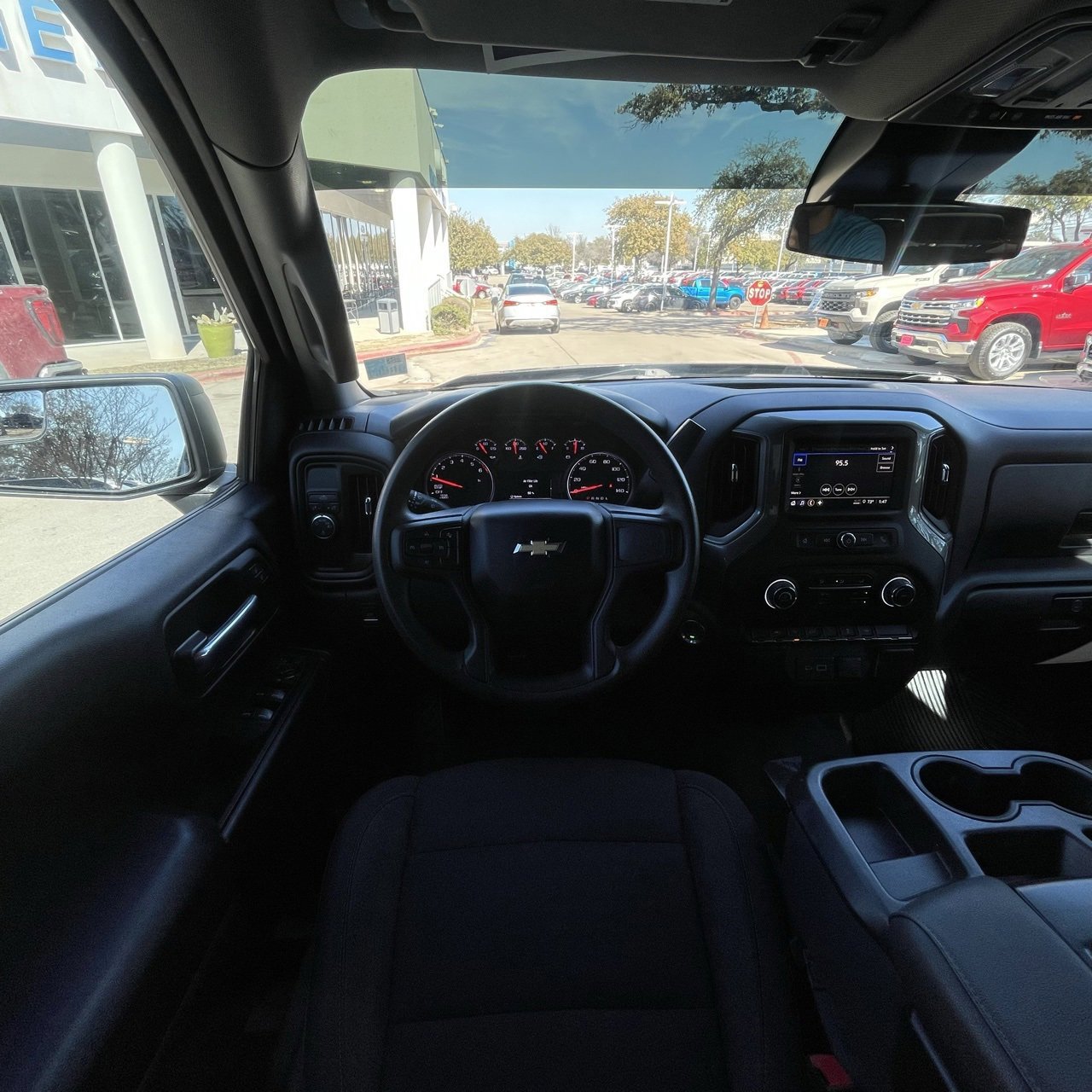 Used 2023 Chevrolet Silverado 1500 Custom image 12