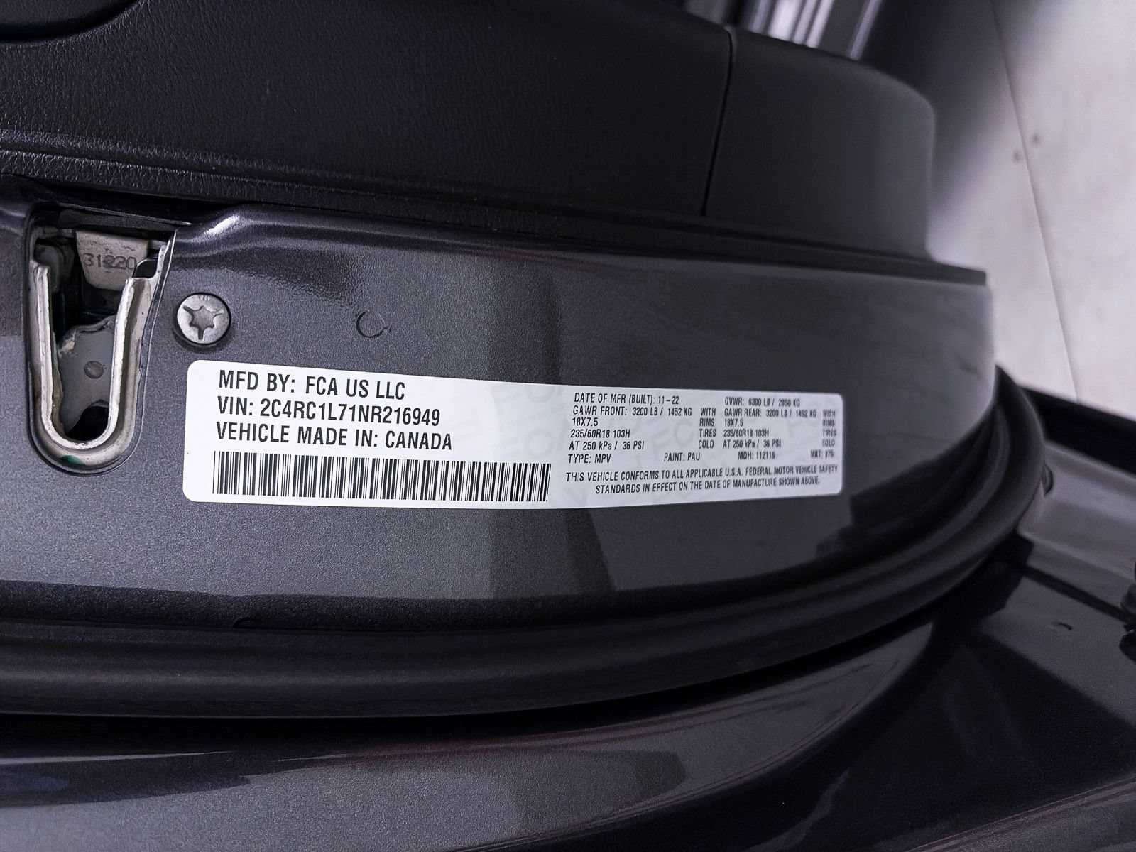 Used 2022 Chrysler Pacifica Touring-L w/ S Appearance Package FWD image 37