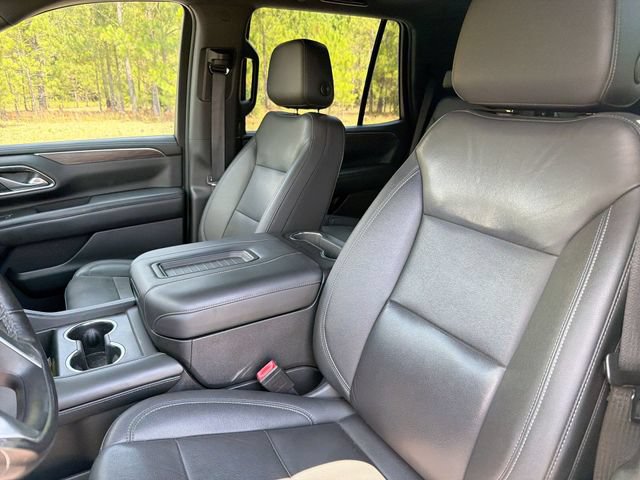 Used 2022 Chevrolet Tahoe Z71 w/ Luxury Package AWD/4WD image 14