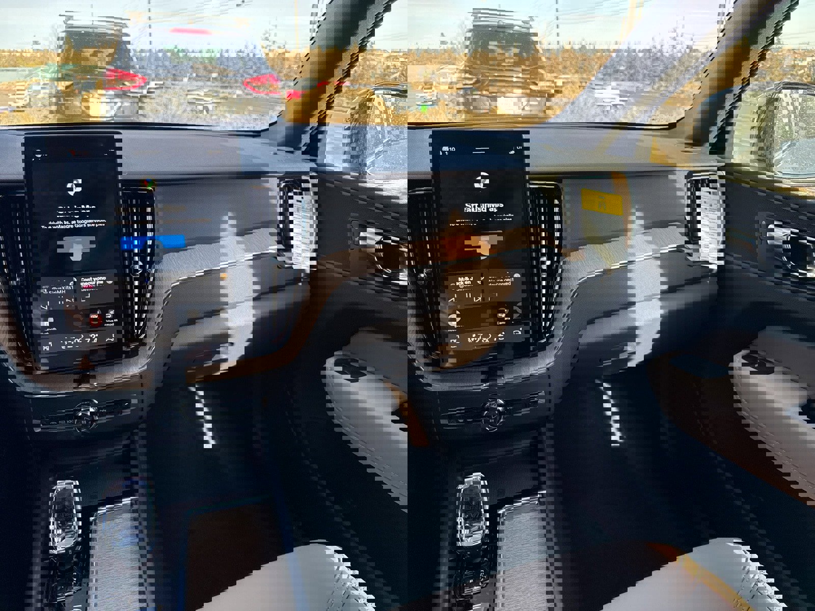 New 2026 Volvo XC60 B5 Plus w/ Protection Package Premier image 19