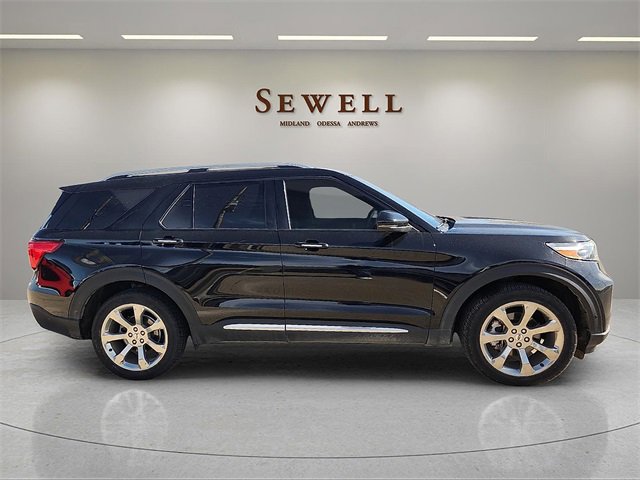 Used 2020 Ford Explorer Platinum w/ Premium Technology Package image 4