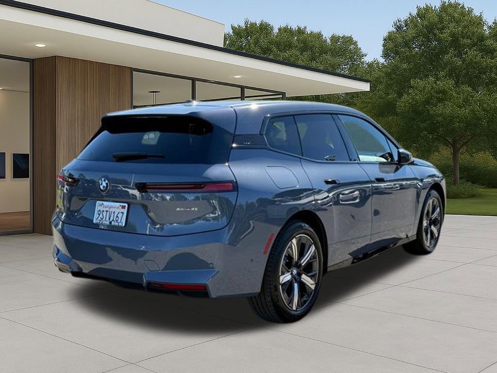 Used 2026 BMW iX xDrive45 image 8