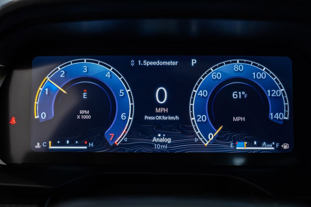 New 2025 Jeep Grand Cherokee Altitude image 38