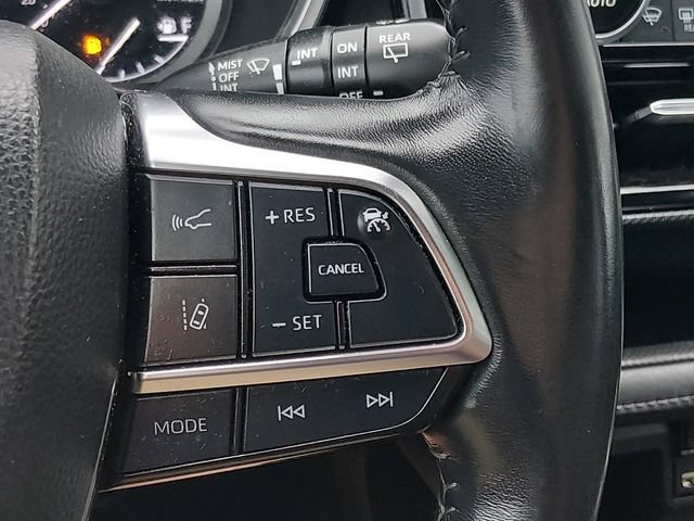 Used 2021 Toyota Highlander XSE AWD/4WD image 24