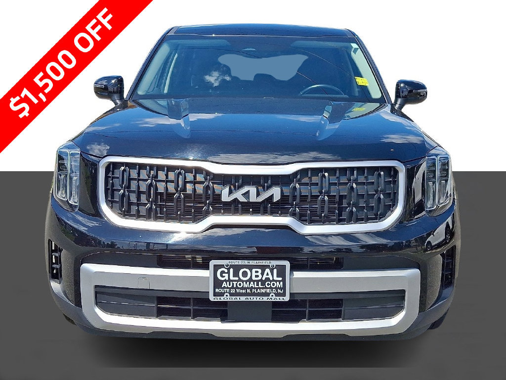 Used 2024 Kia Telluride LX AWD/4WD image 2
