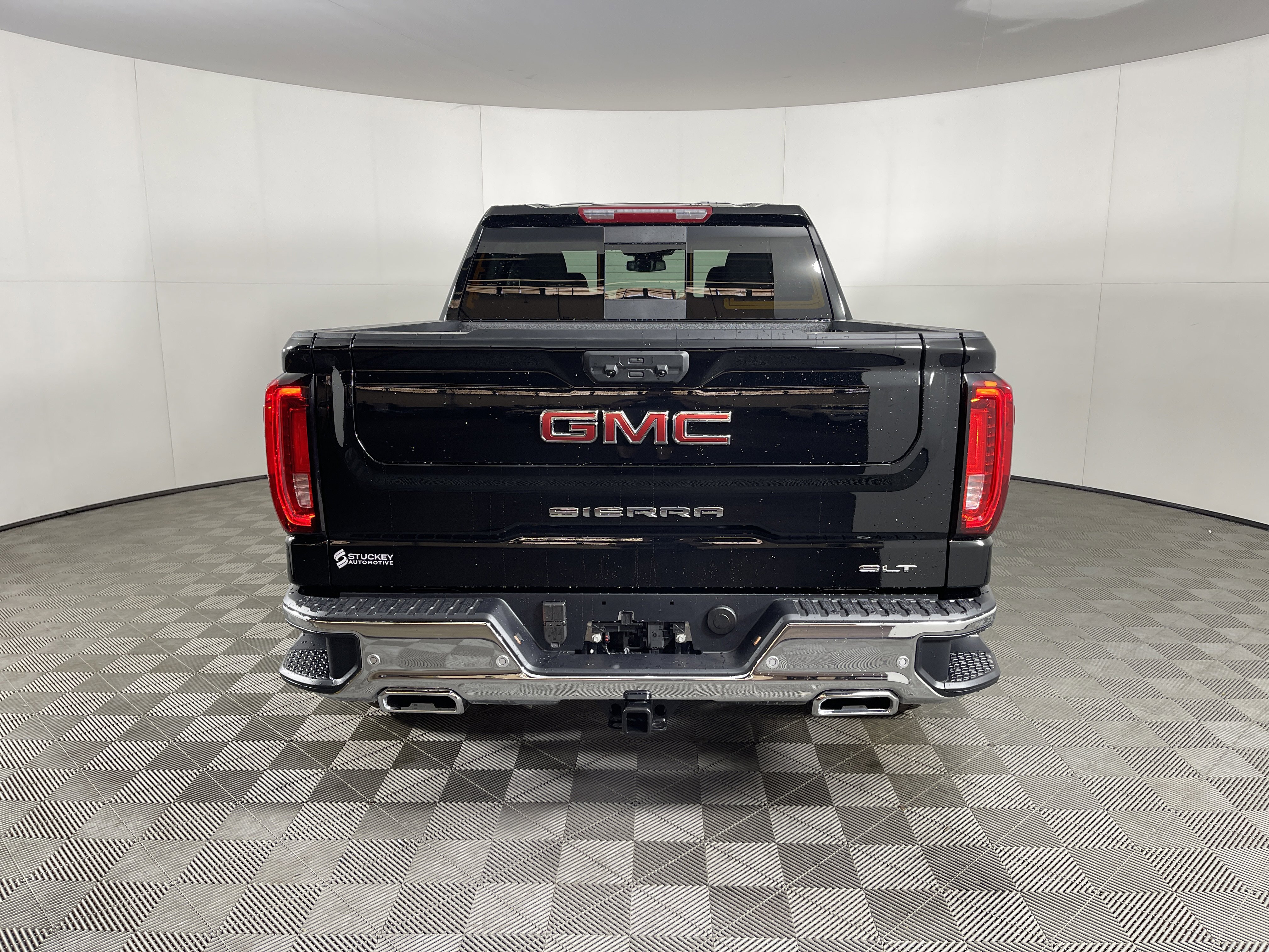 New 2026 GMC Sierra 1500 SLT w/ SLT Premium Plus Package image 4