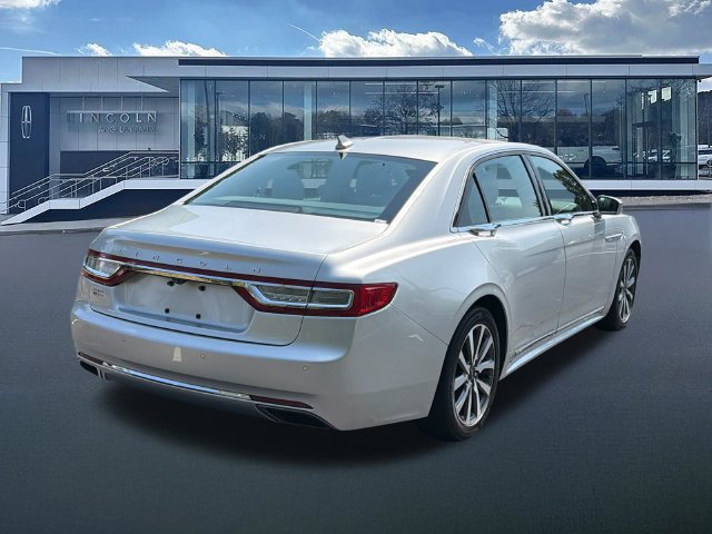 Used 2019 Lincoln Continental Premiere FWD image 7