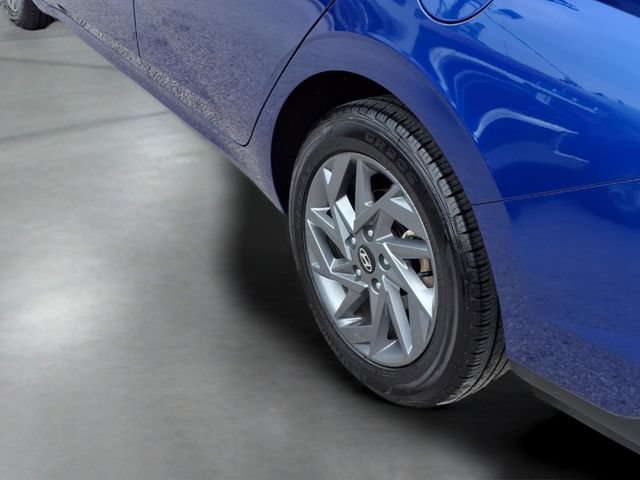 Used 2024 Hyundai Elantra SEL FWD image 19