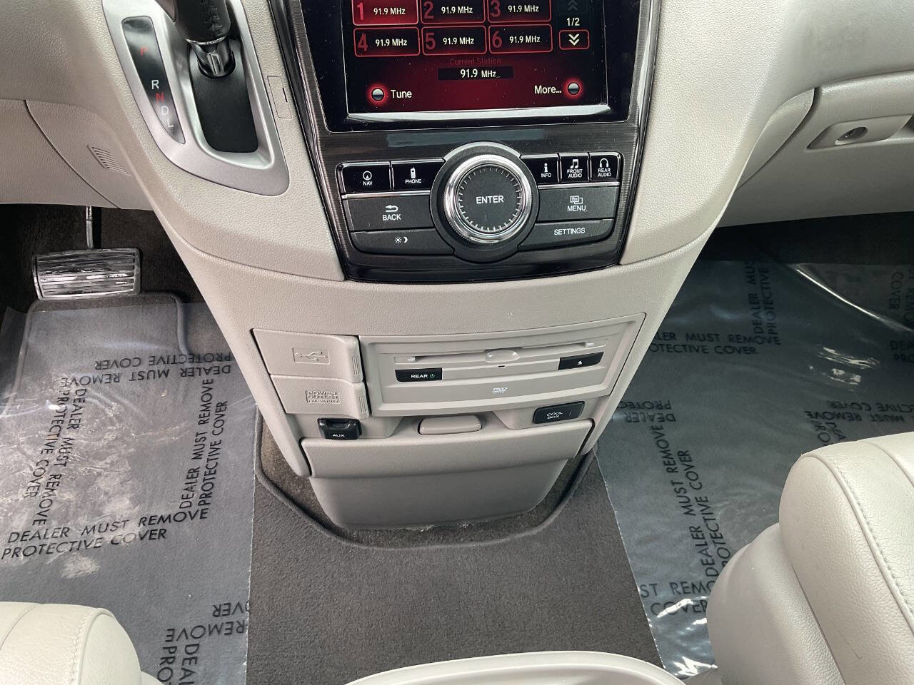 Used 2017 Honda Odyssey Touring Elite image 25